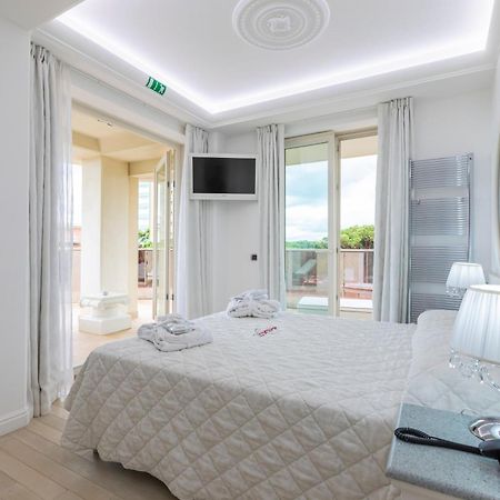 Boutique Hotel Paradiso Bovelacci Milano Marittima Eksteriør bilde