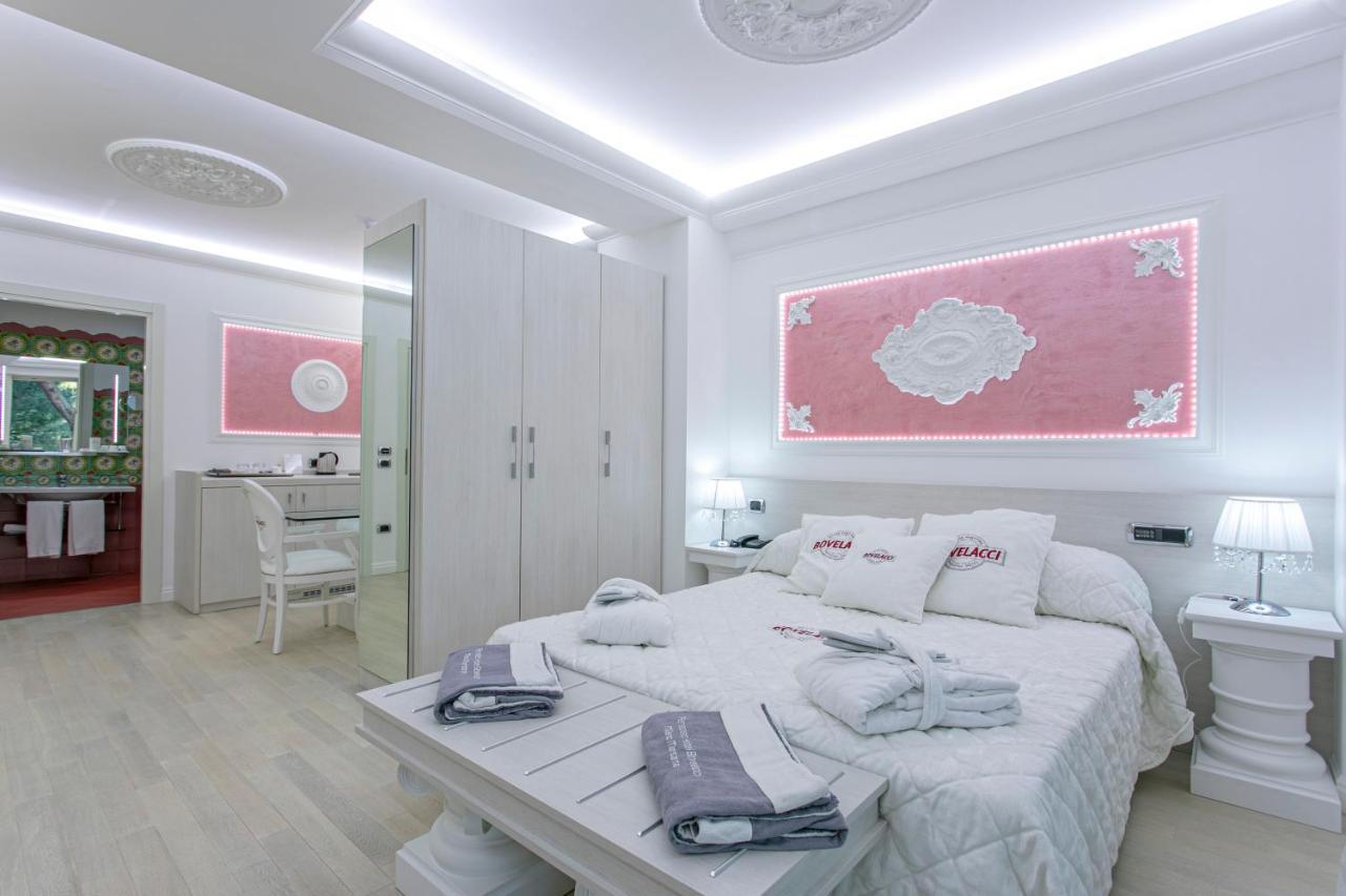 Boutique Hotel Paradiso Bovelacci Milano Marittima Eksteriør bilde