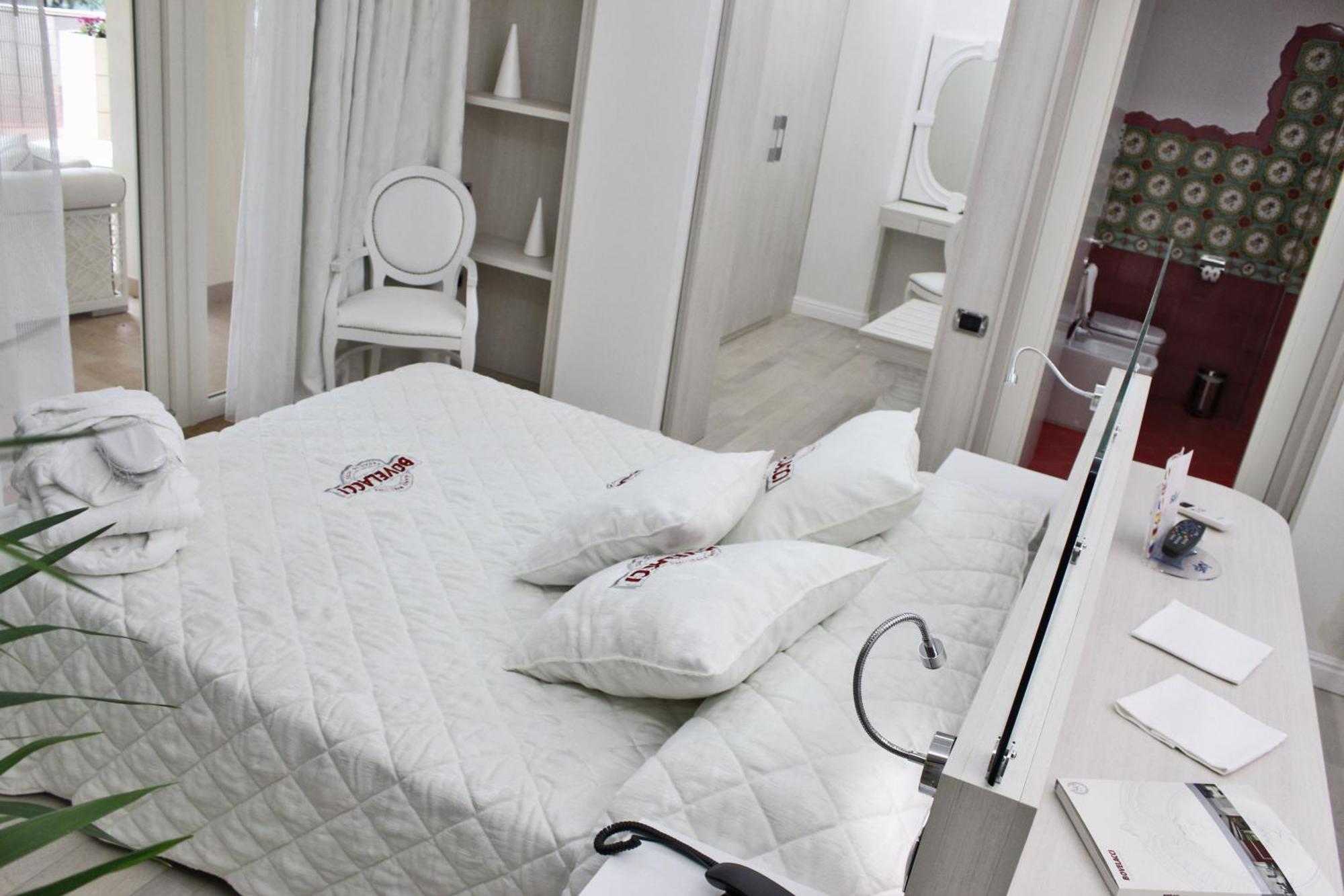 Boutique Hotel Paradiso Bovelacci Milano Marittima Eksteriør bilde